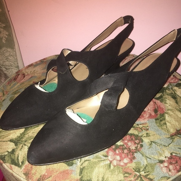 Nwot suede cross strap sling back - Picture 3 of 7